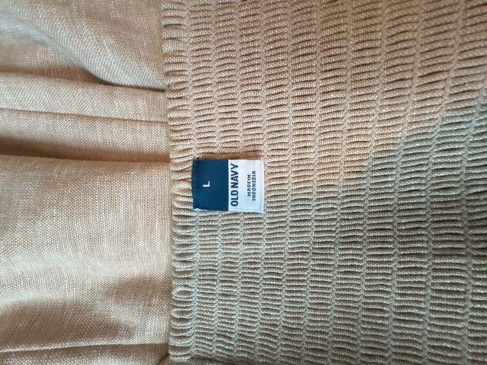 Old Navy - Picture 5 of 5